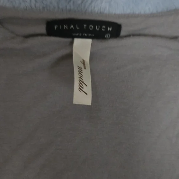 Final Touch Grey Fitted Crop Tank Top - Picture 2 of 3